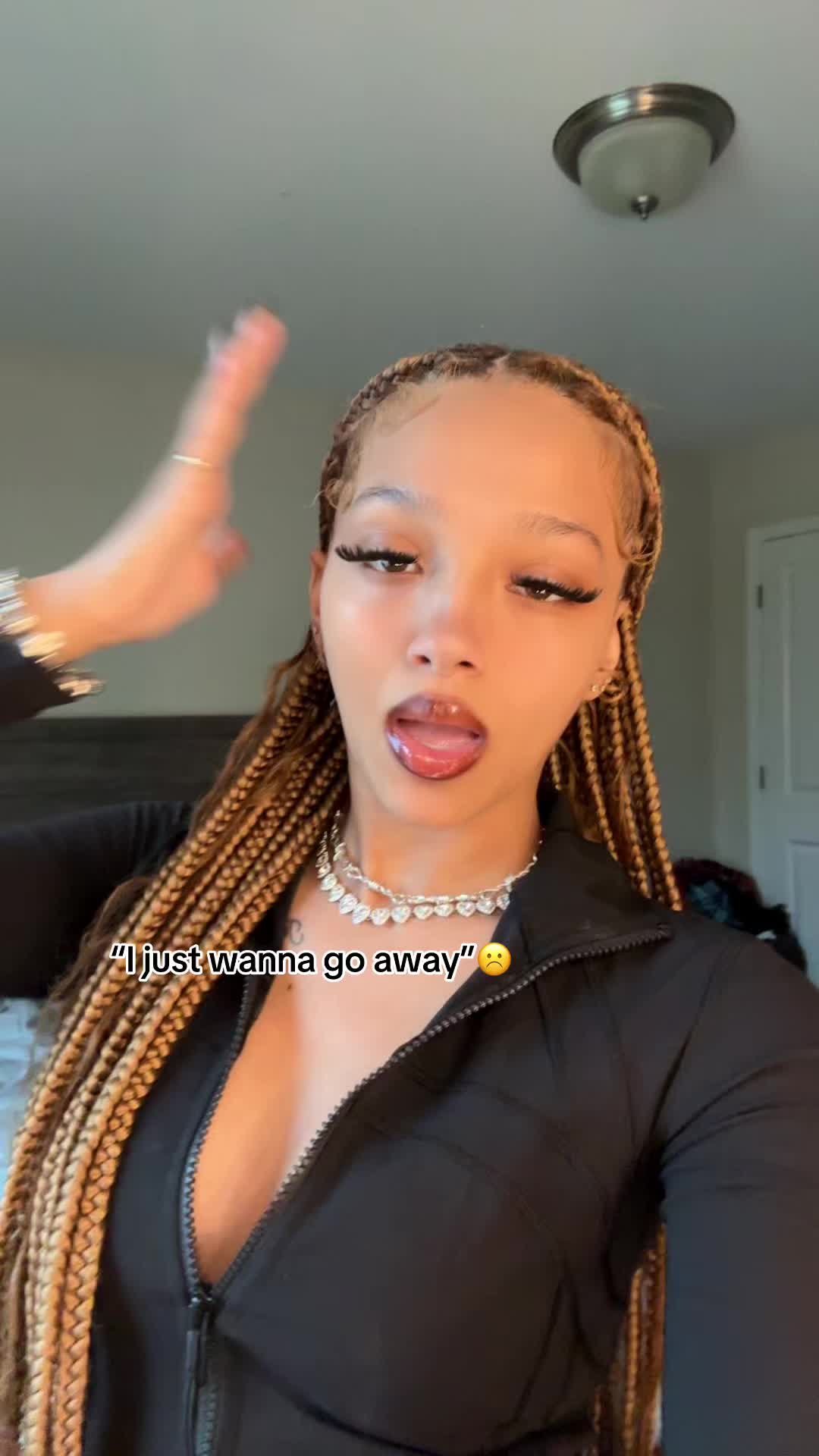 @Jas🫠