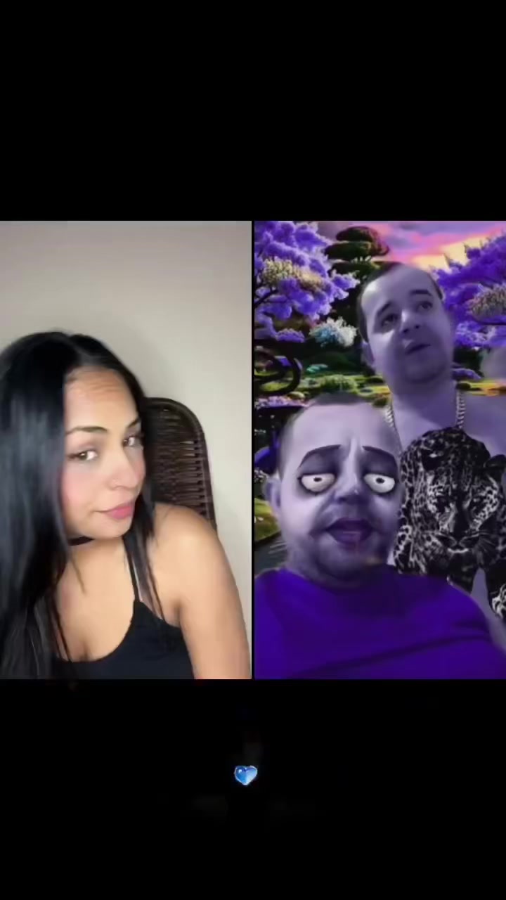 @Dani_lopess
