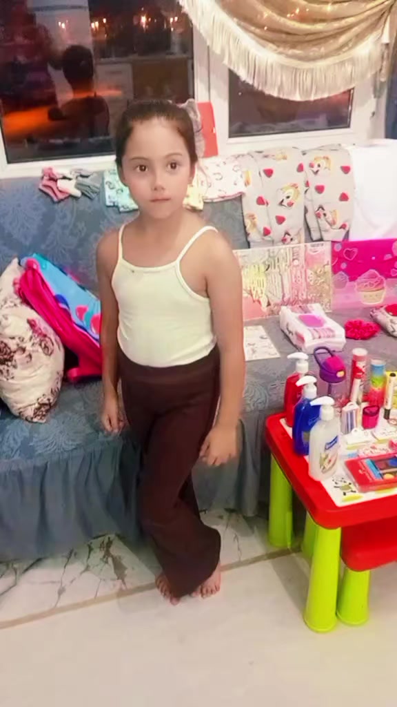 @Ayla💓 yaşar💓 üzen