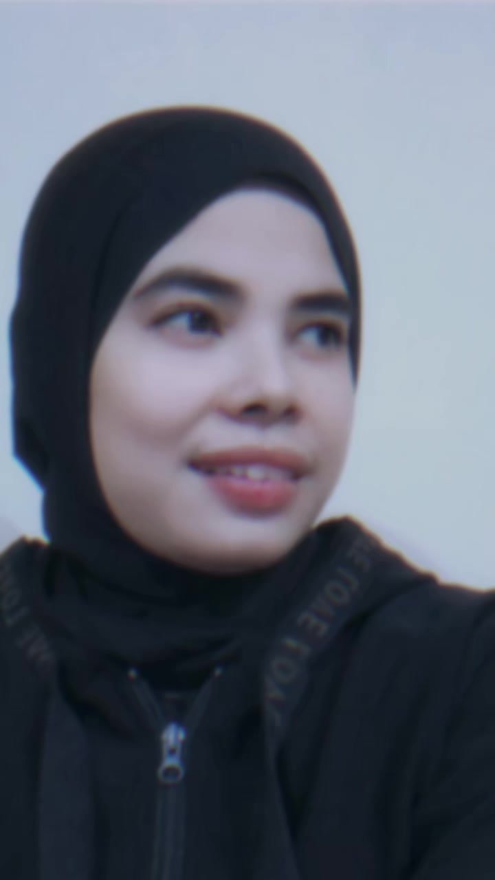 @The Queen *of black*🗝️🖤