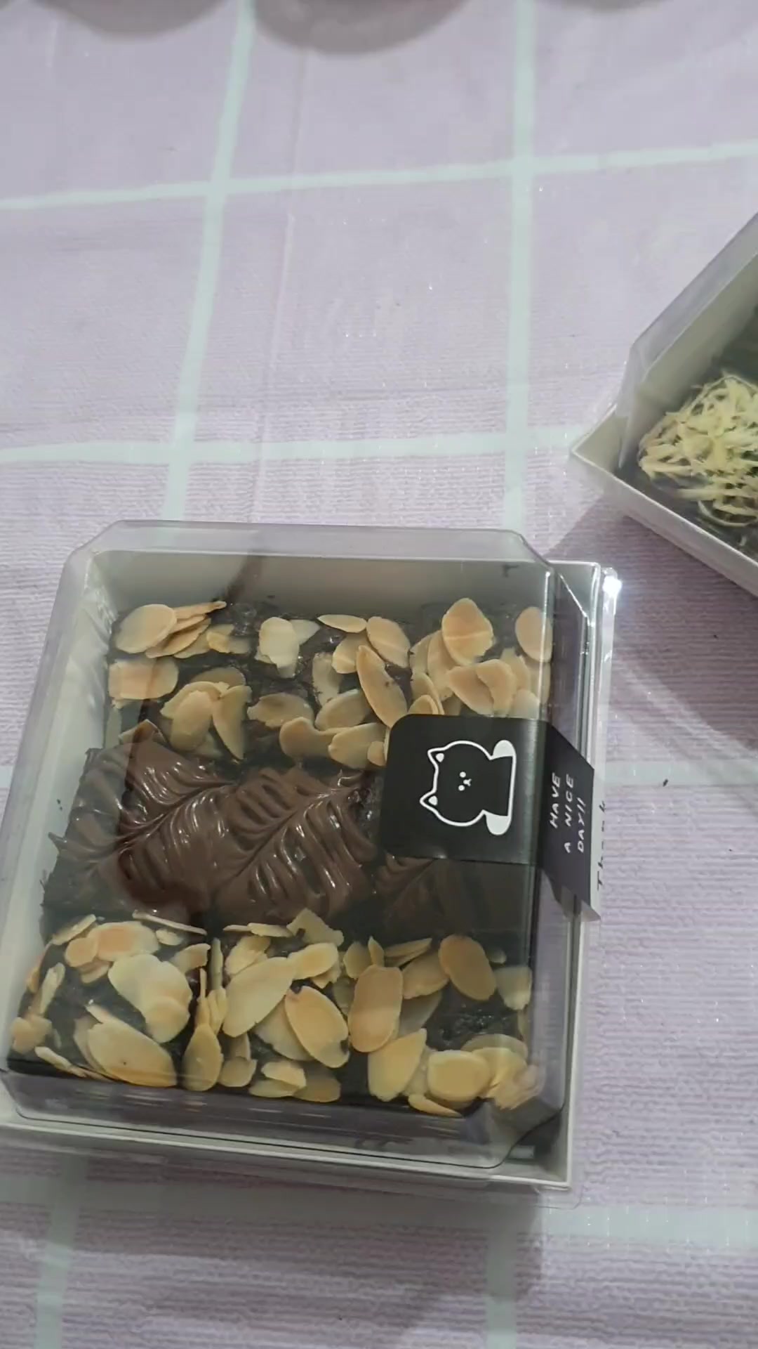 @kak febb//kuwekita
