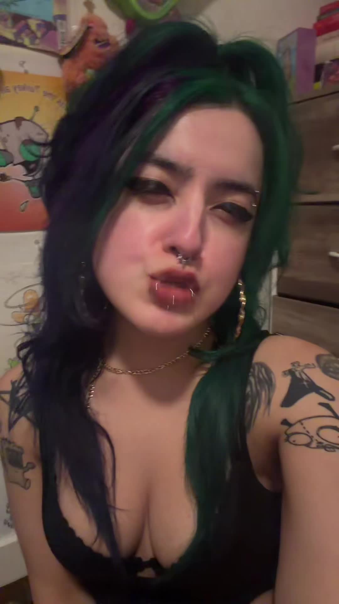 @nayelli