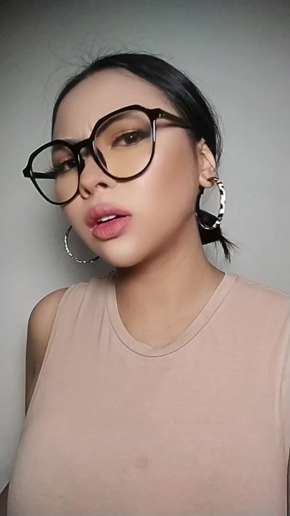 @Zevanya Ruth Valentina