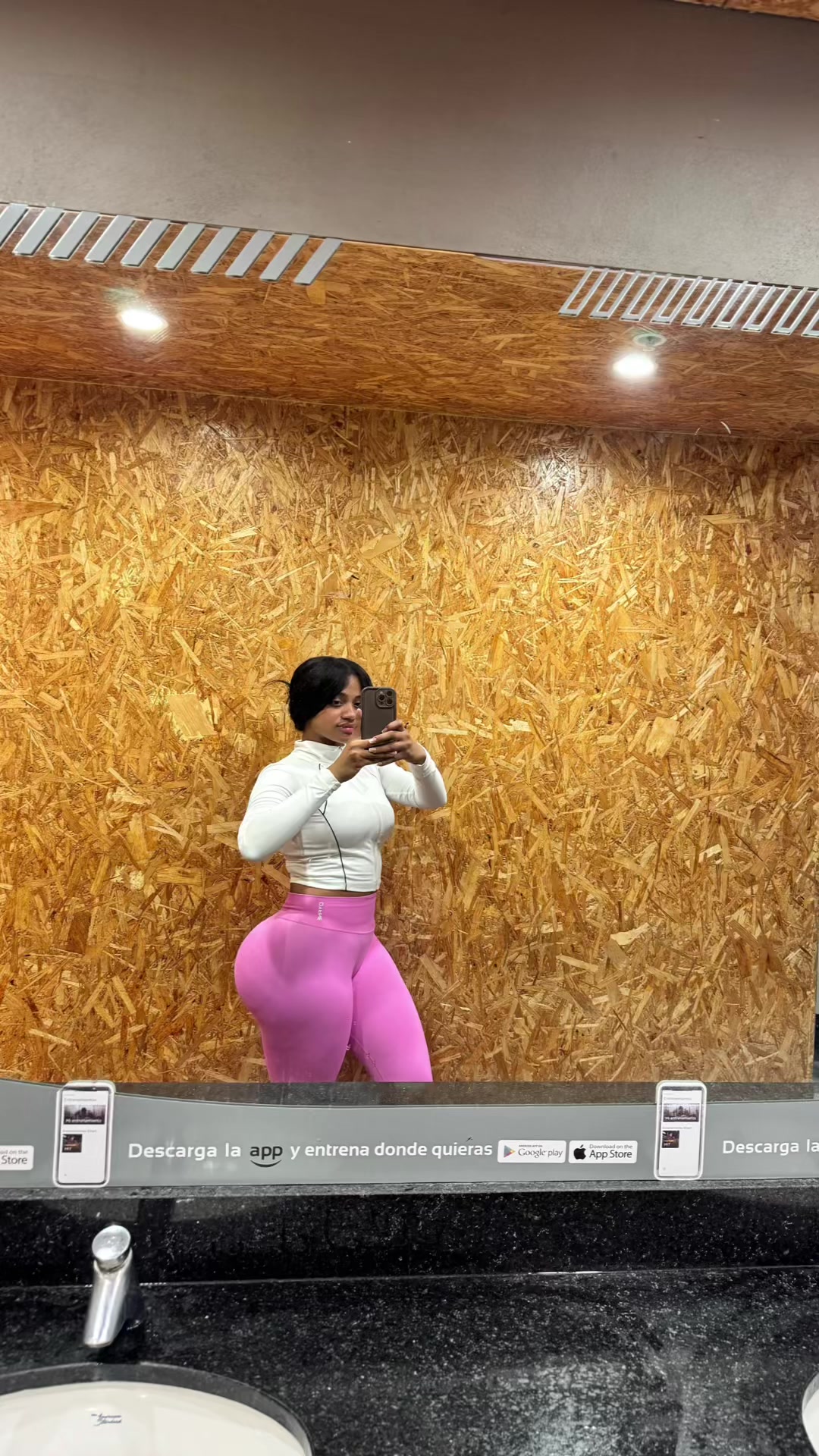 @lisettrey