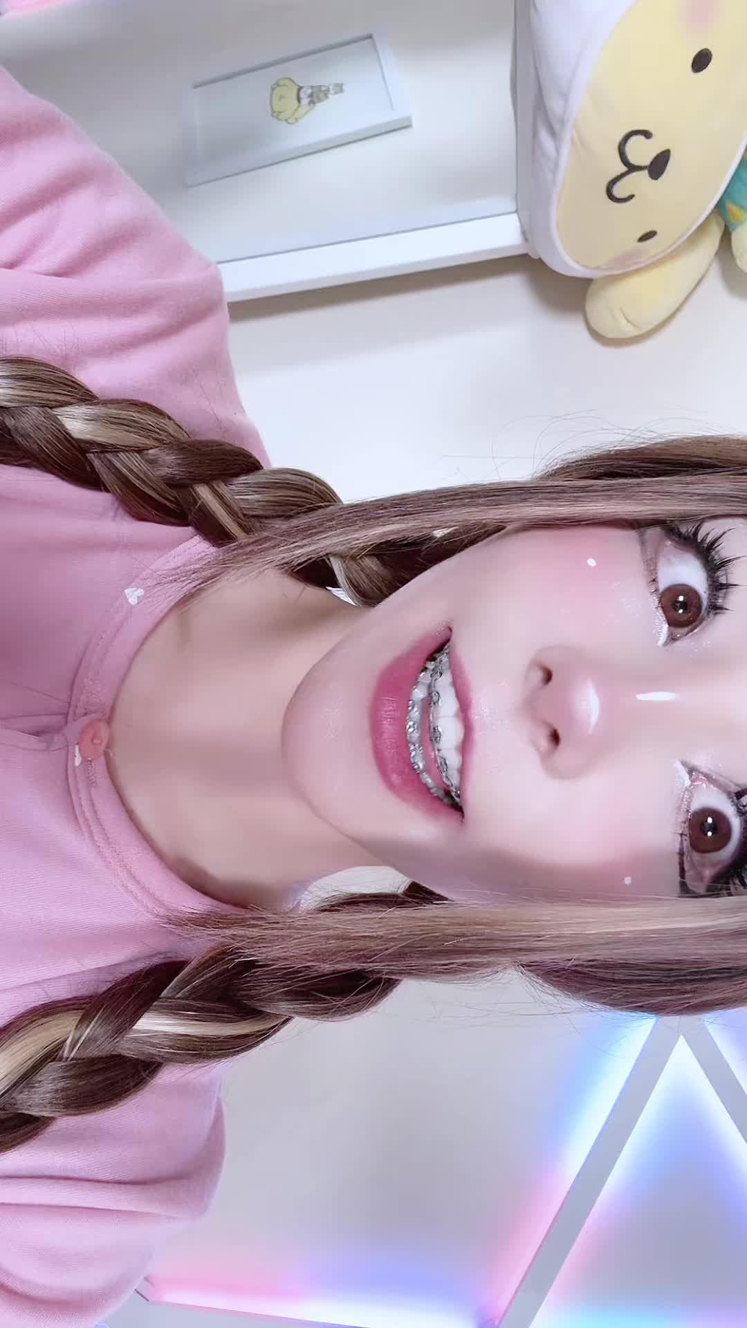 @jucyfox