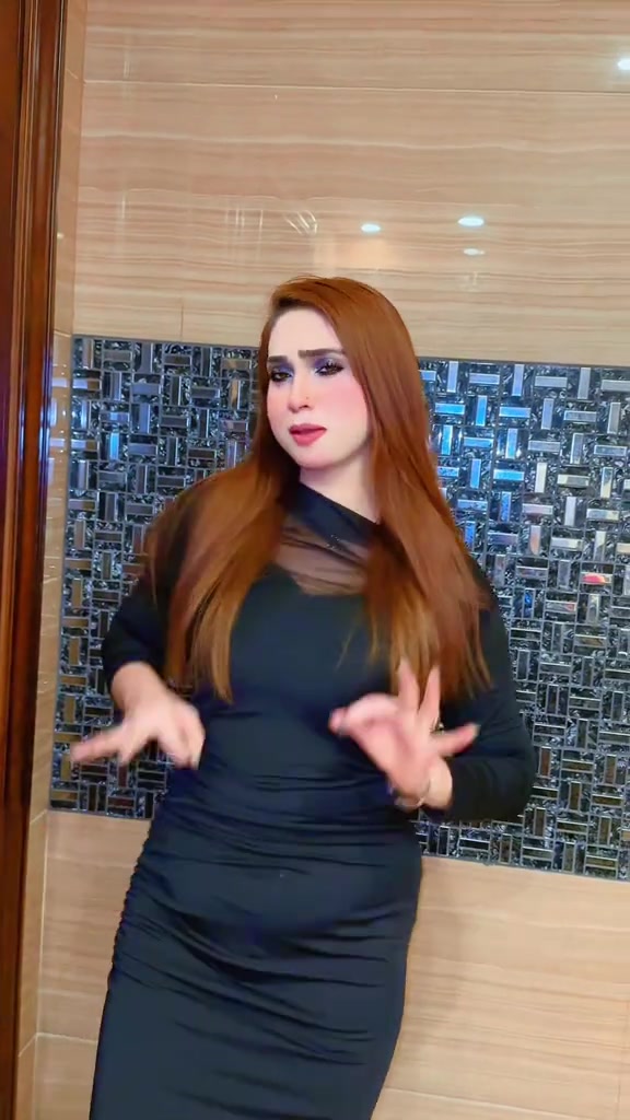 @Ayesha khan