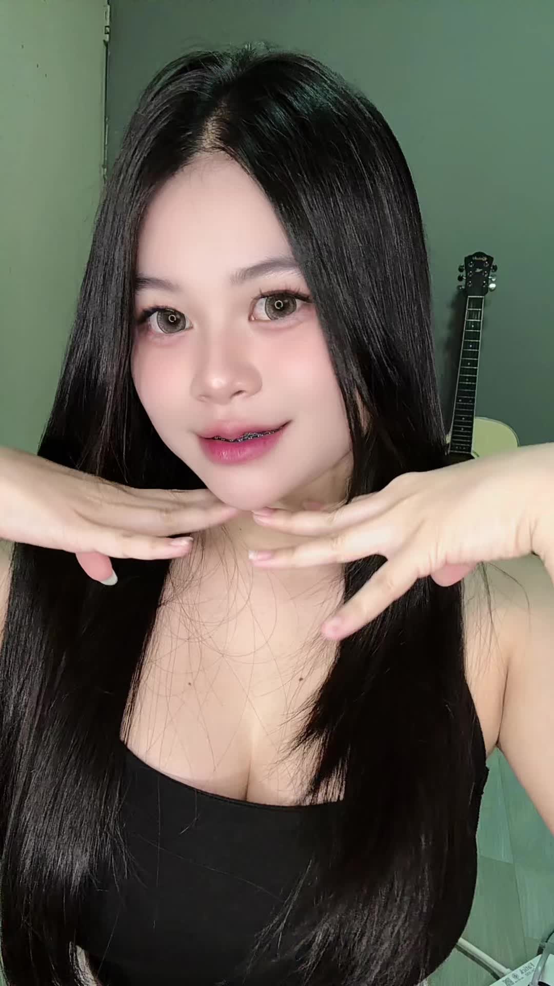 @โมจิ โมจิ
