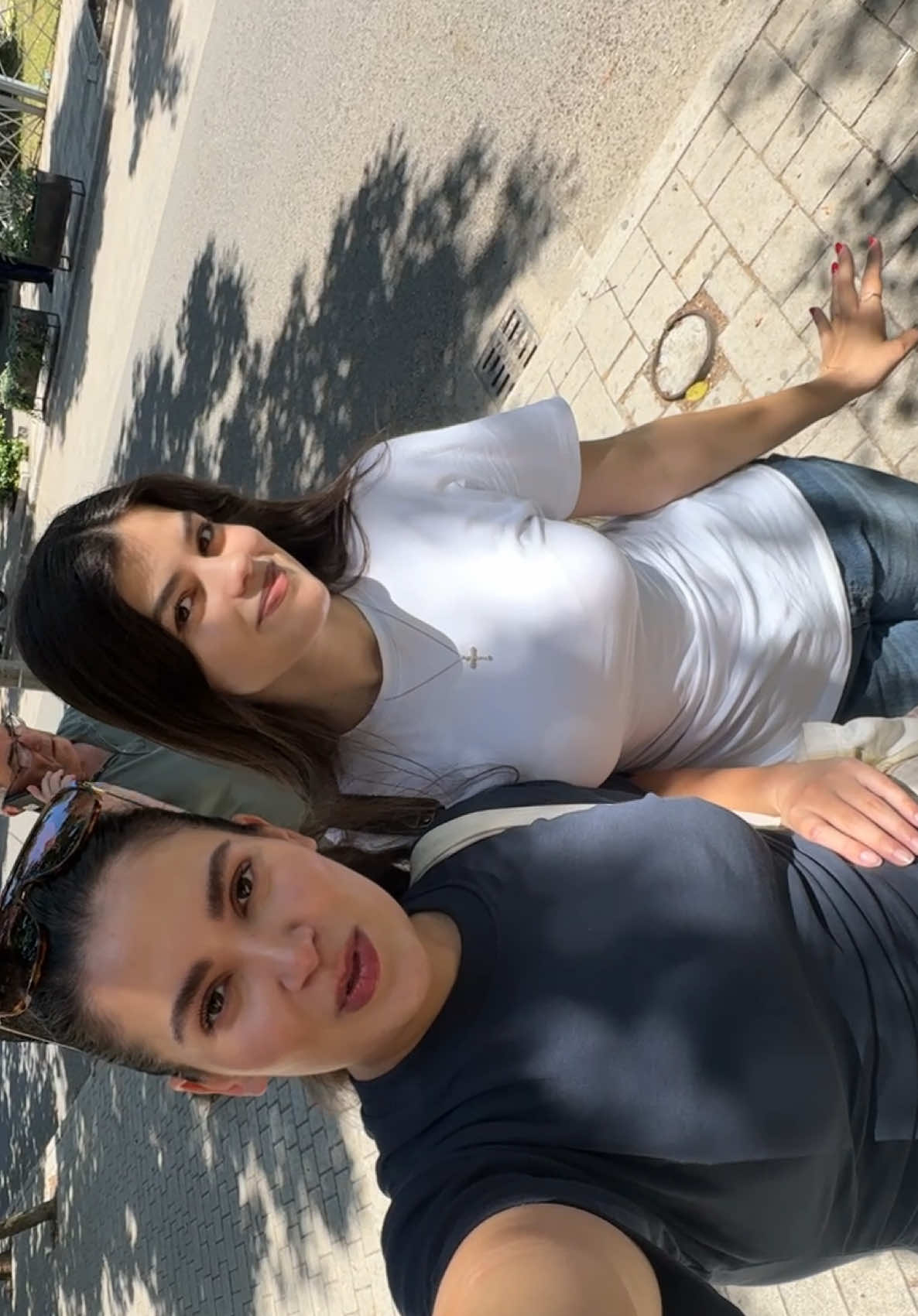 @kapajela