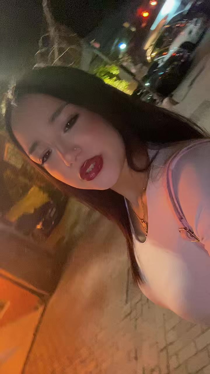 @Hira.akyollll
