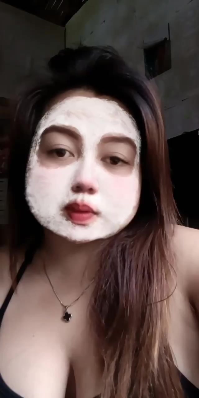 @KissMeeee