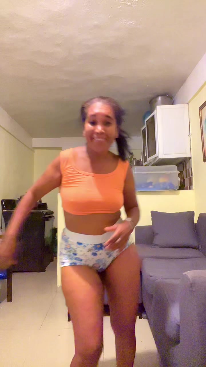 @Rafelina23