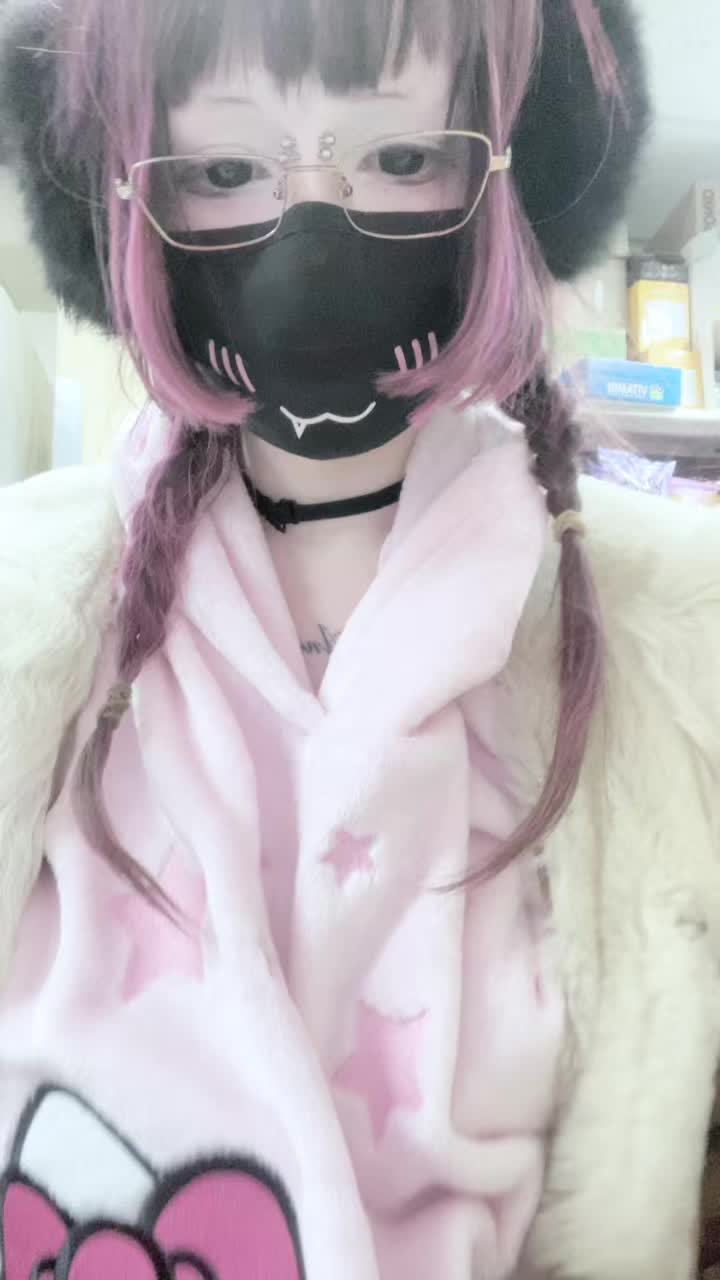 @ananac_ ˶o̴̶̷᷄‸o̴̶̷̥᷅˶