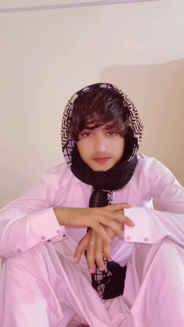 @&hearts;️ خو شبو گلی &hearts;️