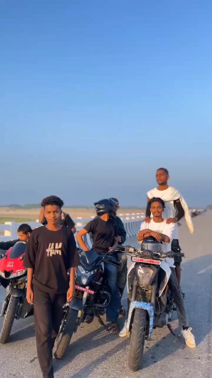 @gunda love 🤟