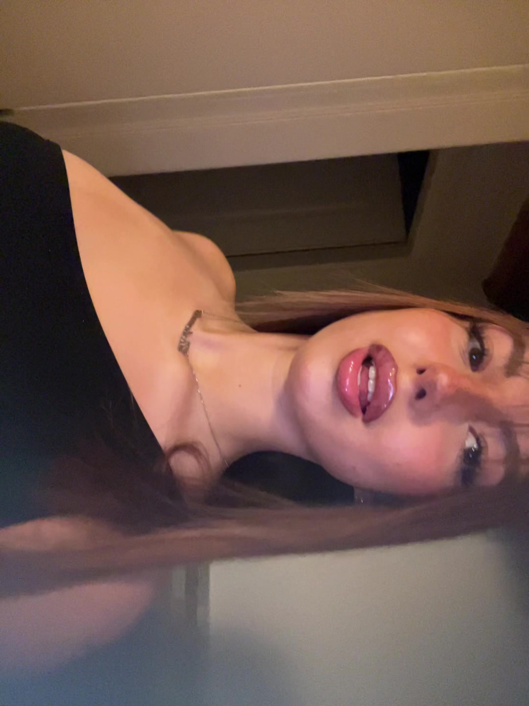 @rebeee🍓