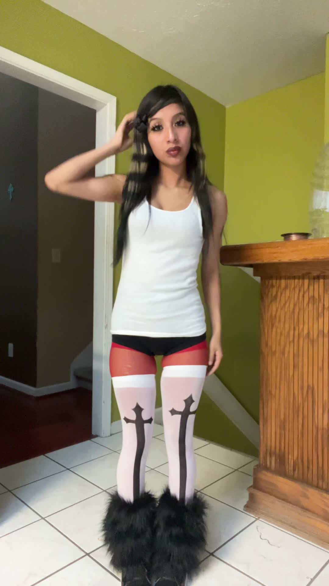 @Lov33rgirl