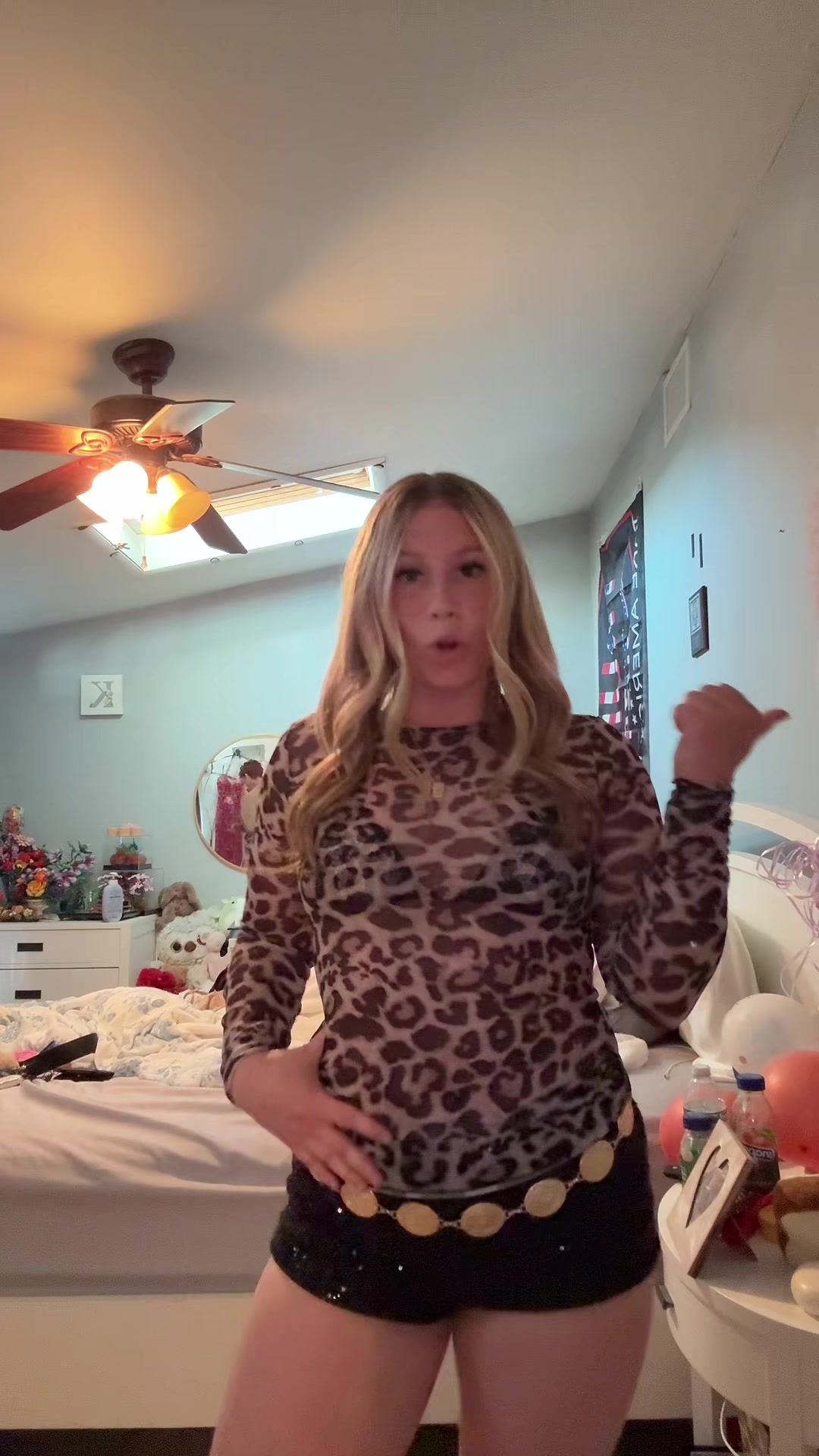 @kaitlyn 😇😇