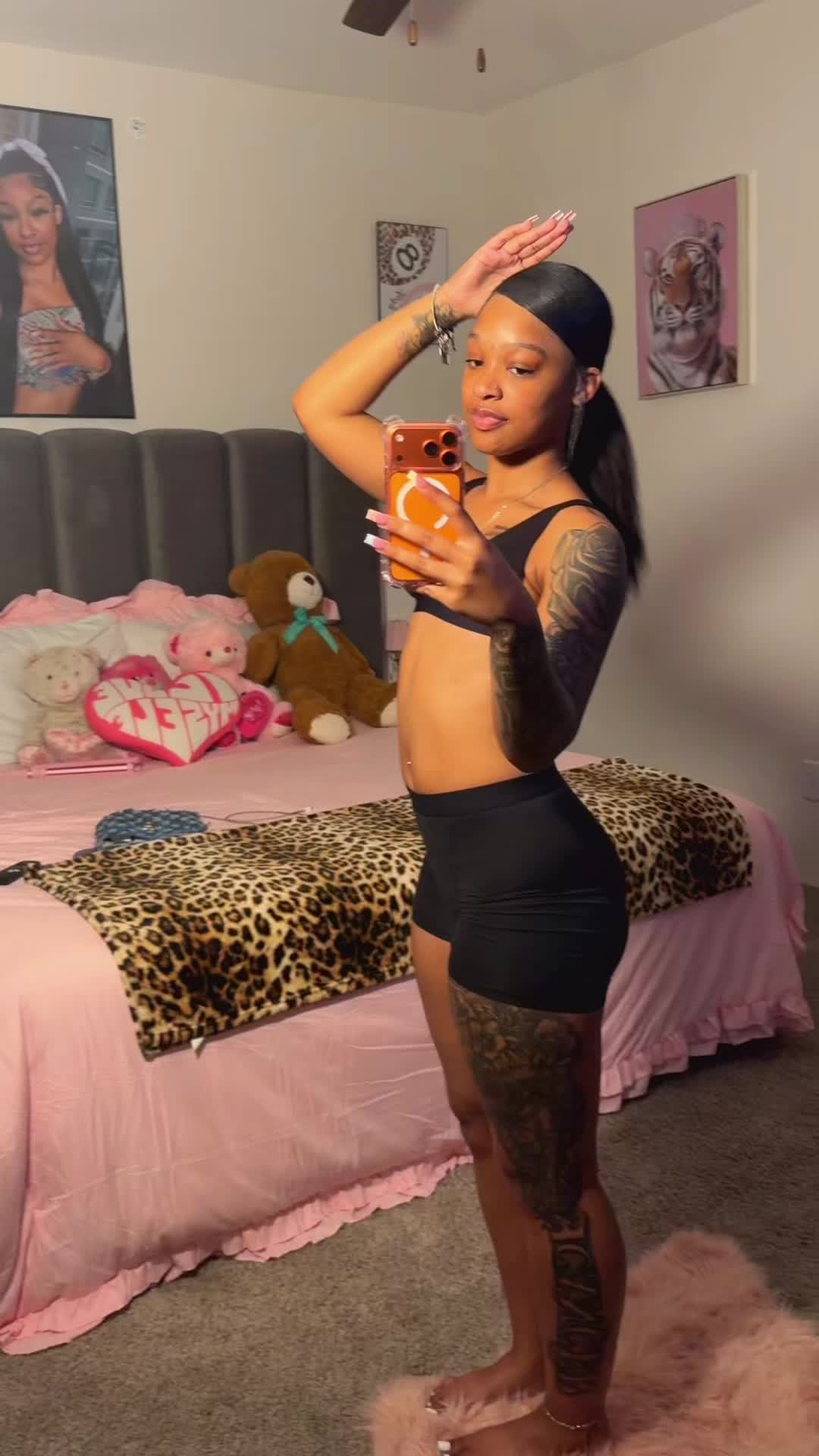 @prettyluhhkayy__