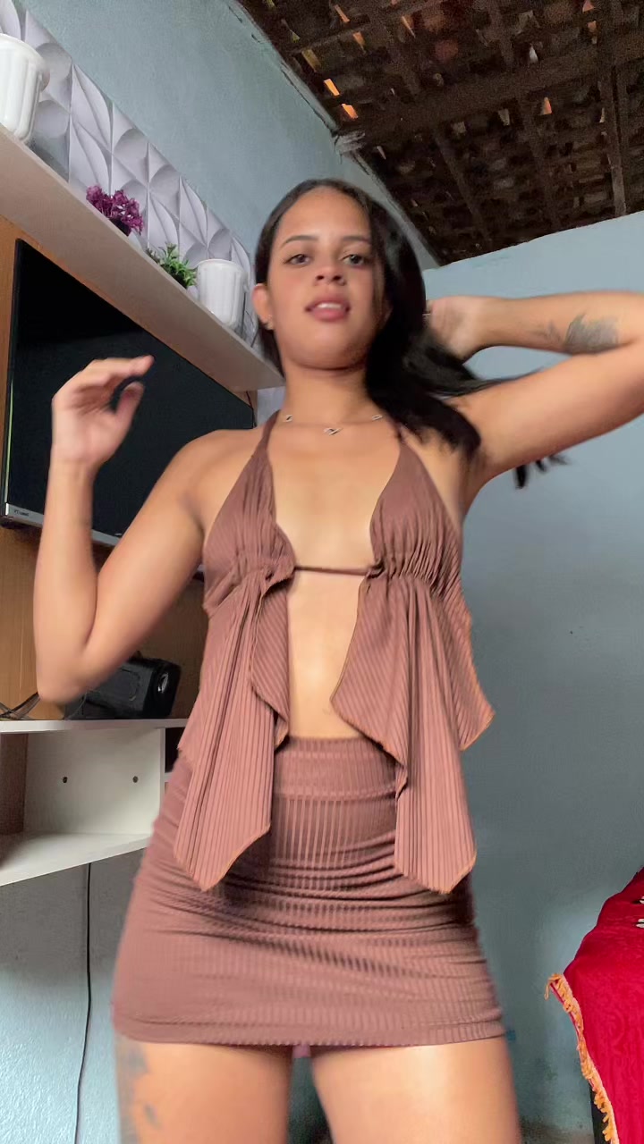 @Lia🙂&zwj;&harr;️