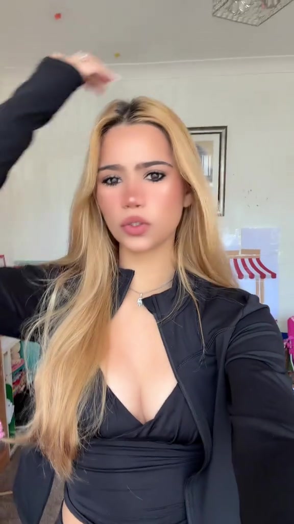 @Mika 🤪
