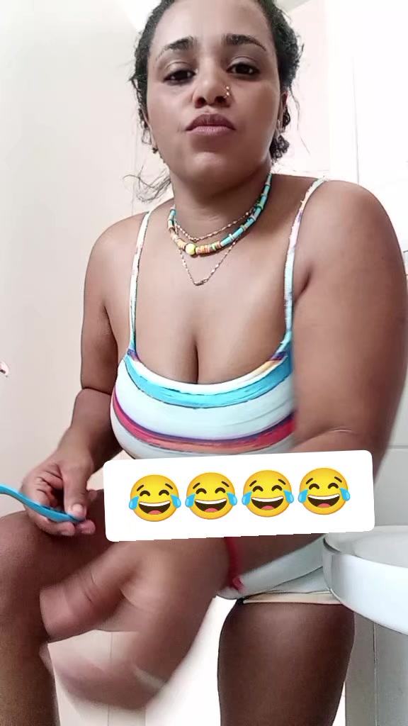 @MamãeTatiiPinheiroOfc