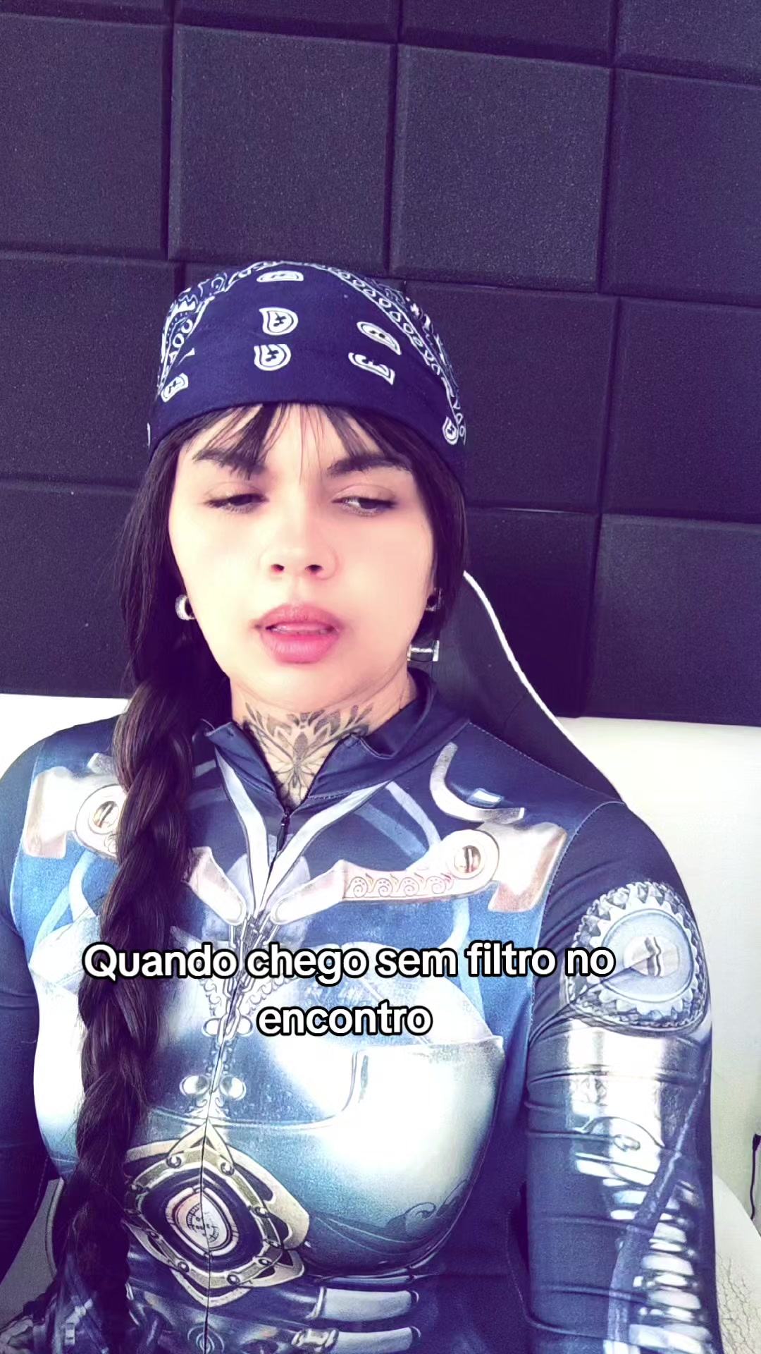 @Desempregada Exigente
