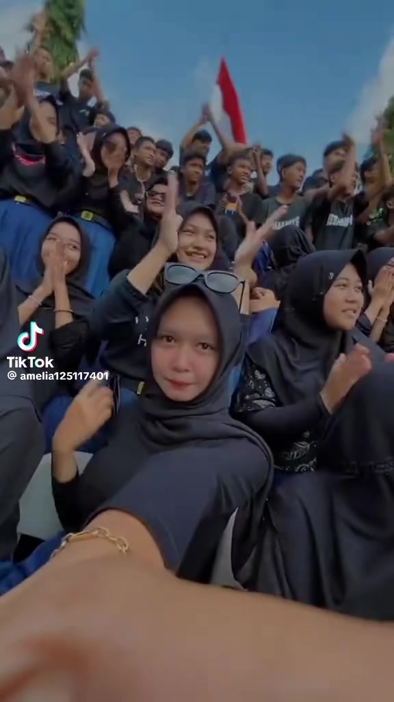 @Dinda Sri Wahyuni