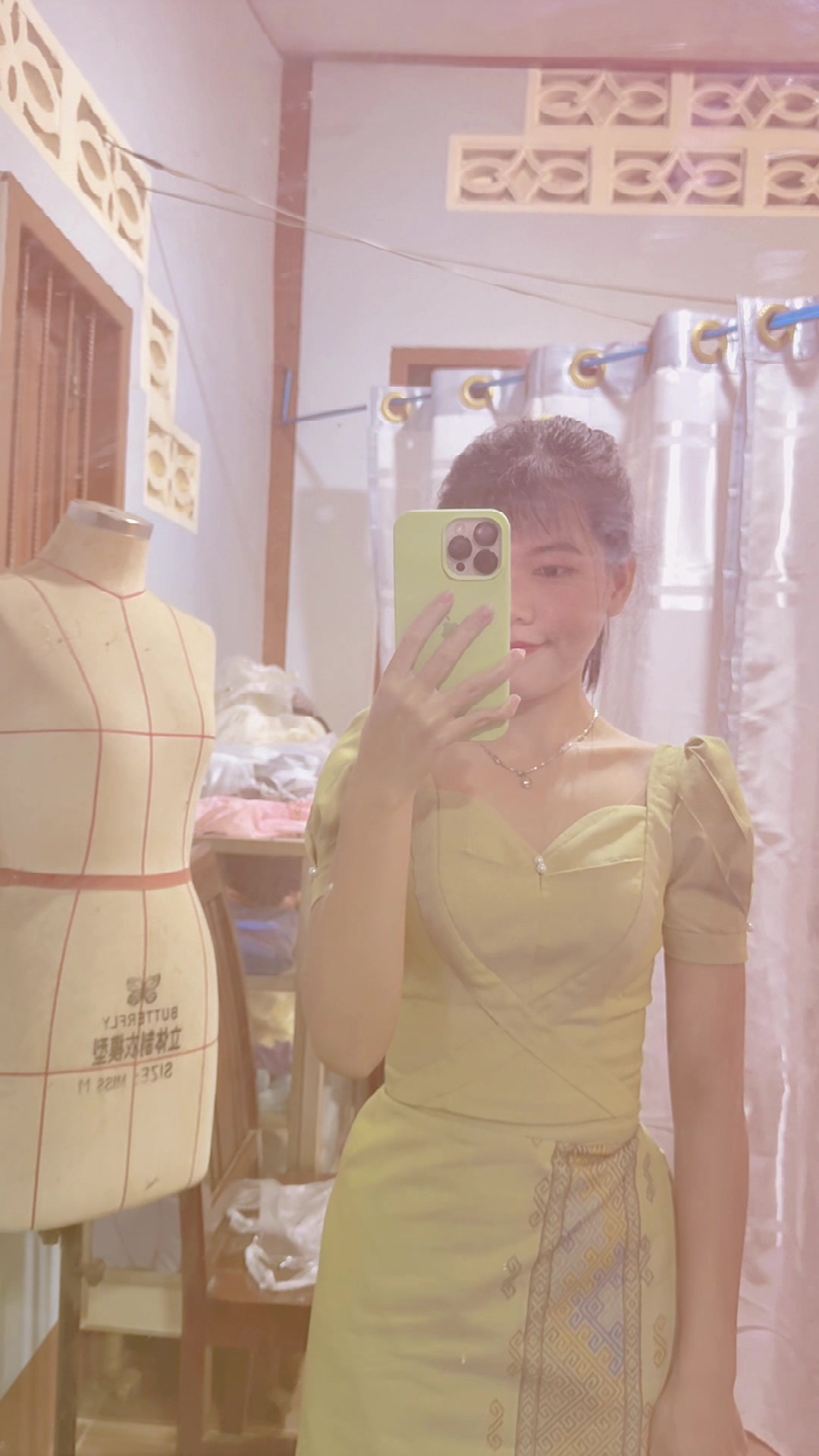@Thet Mon(Dress maker)
