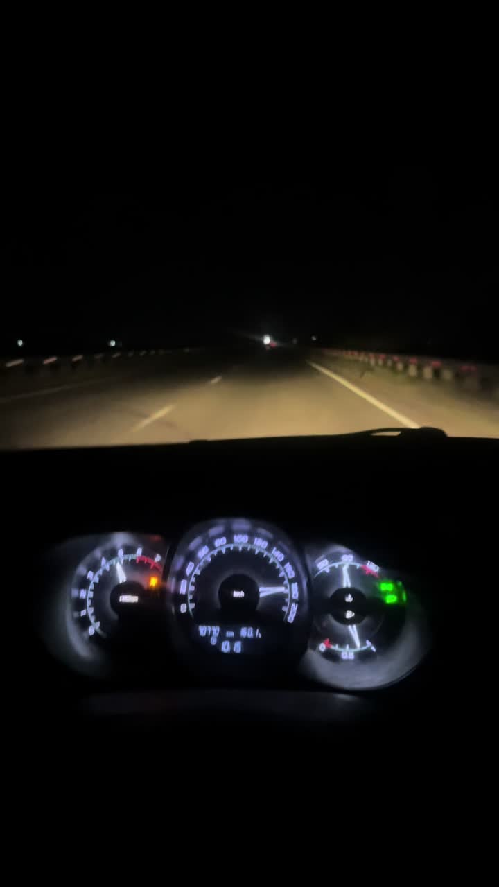 @R____