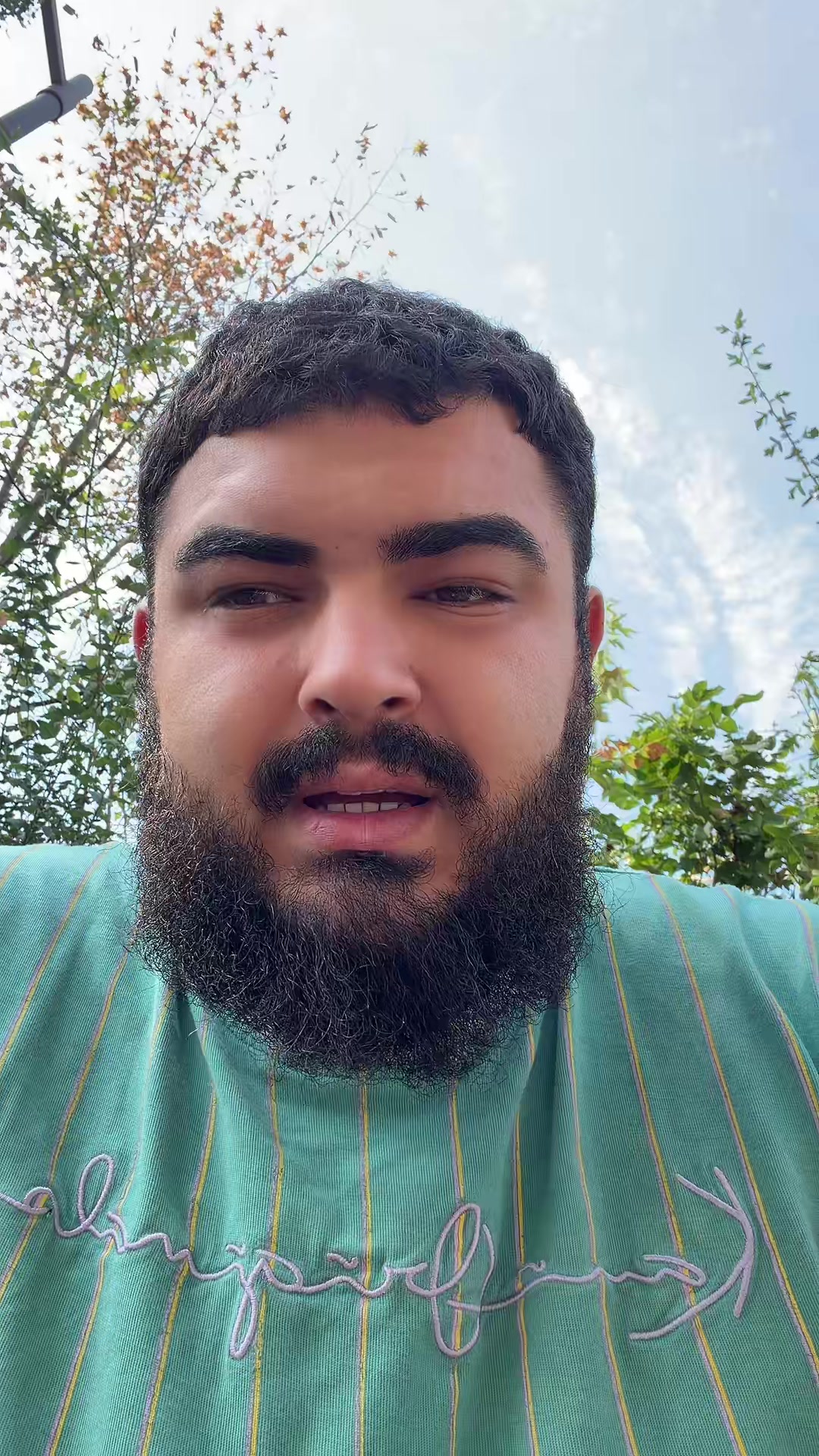 @ReactsOnur