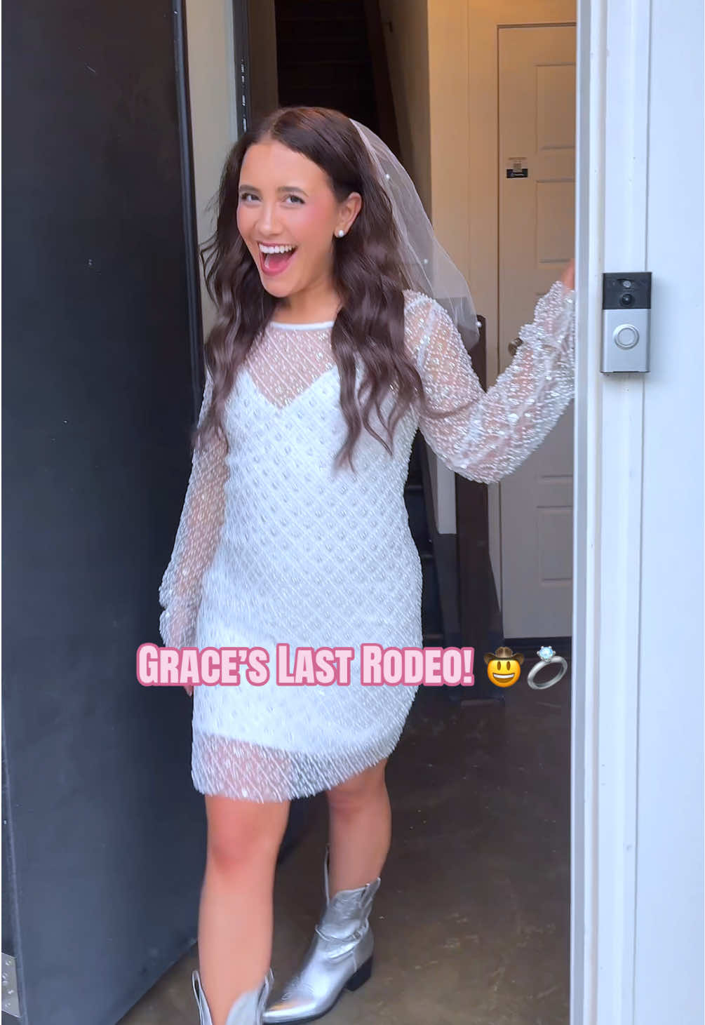 @Ellie Raine Glancy 🎀