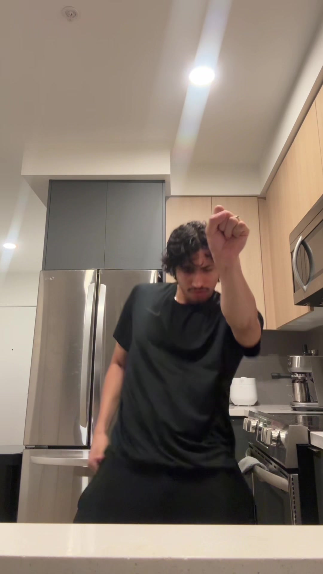 @To&ntilde;io