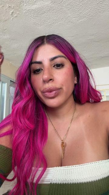 @🩷Frances Nieves🩷