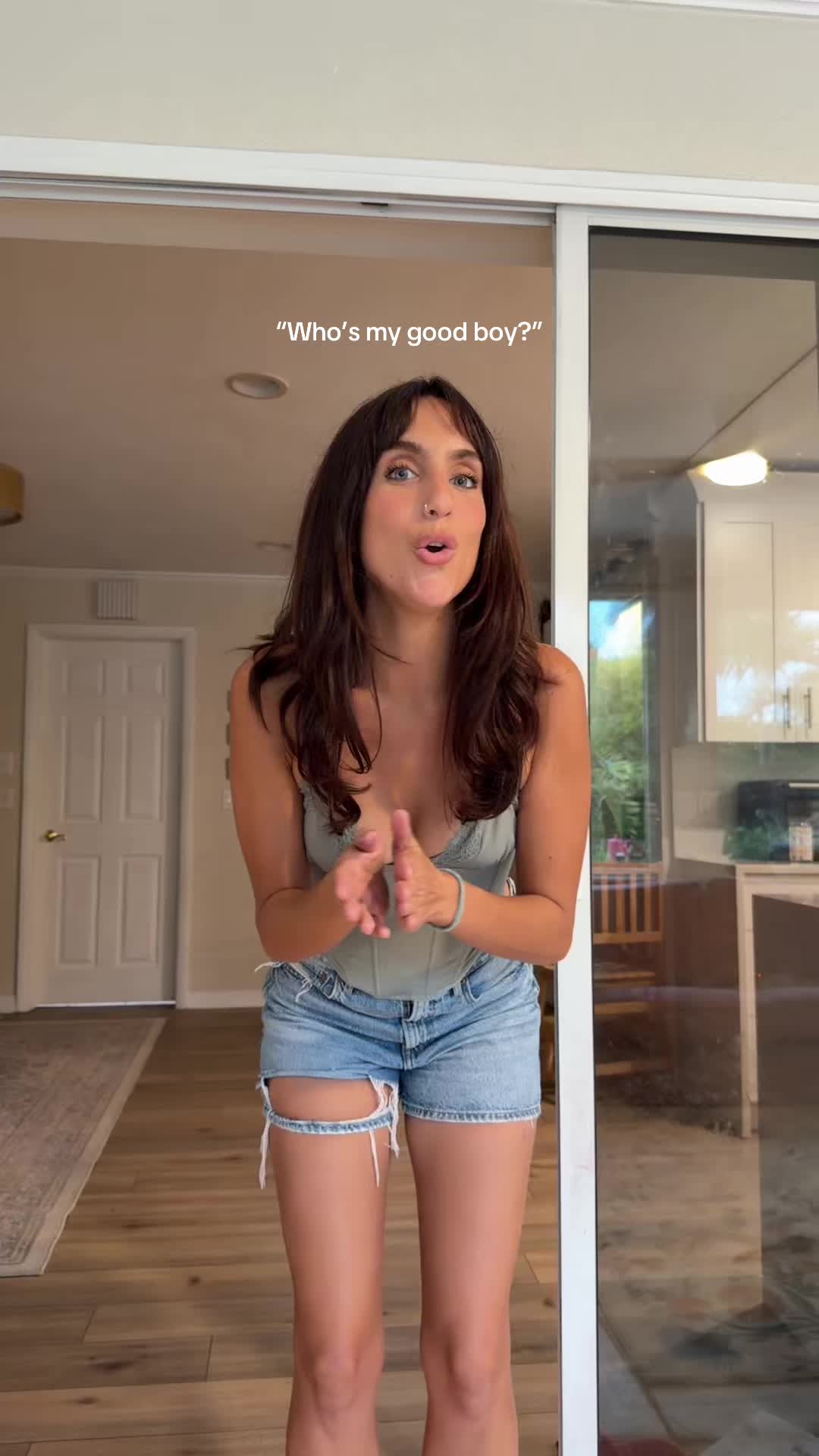 @Clara