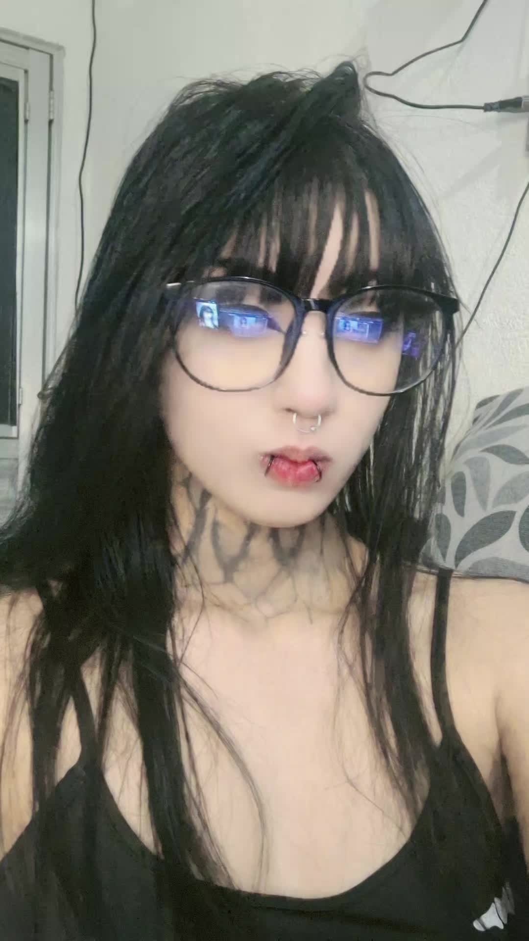 @Akyra Suzuki