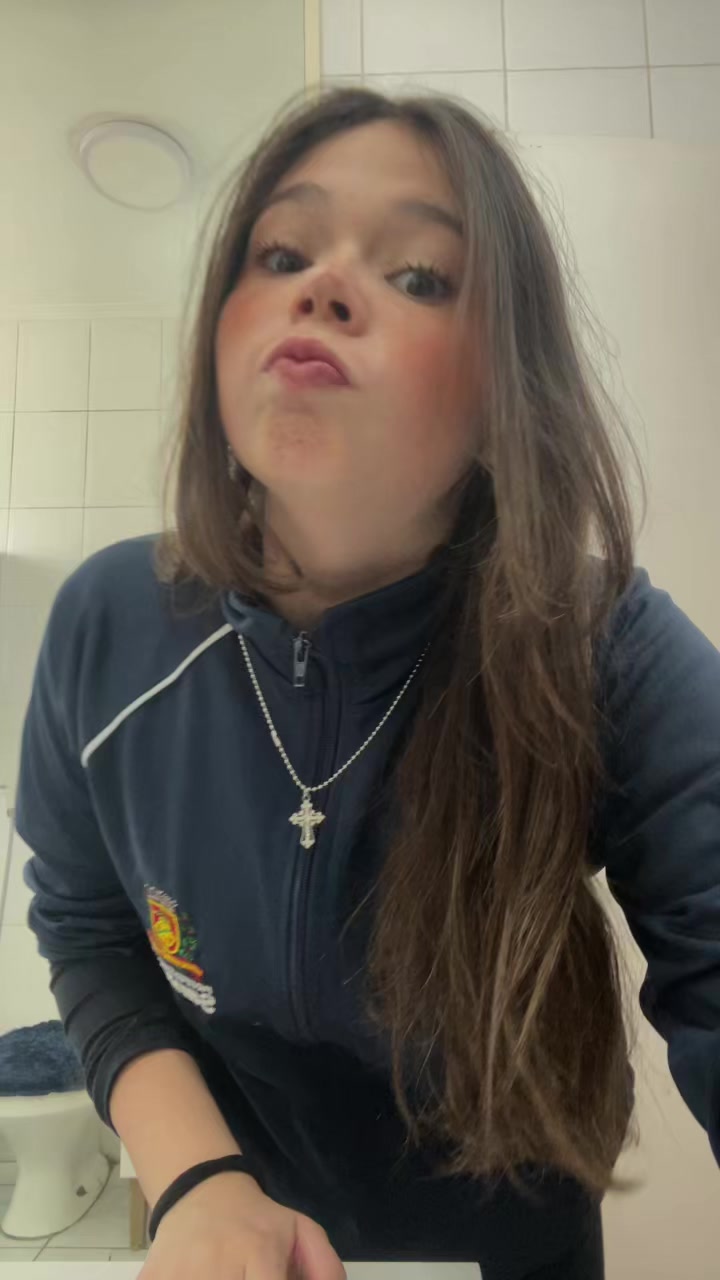 @Cecilia Brizola pasckievicz 👑