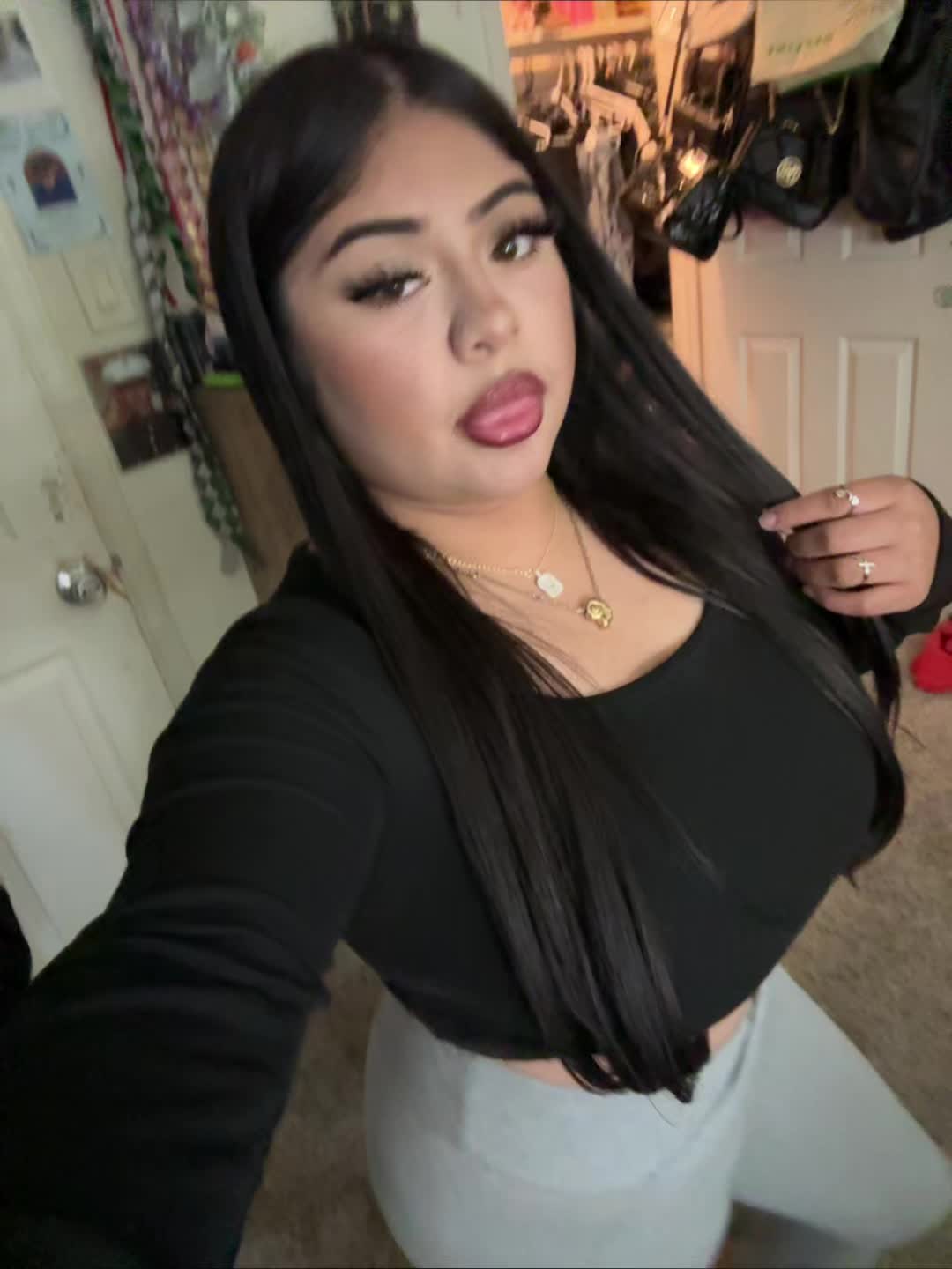 @lani________