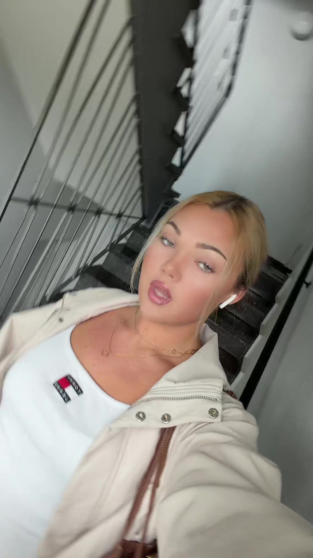 @zzzzzu.zz