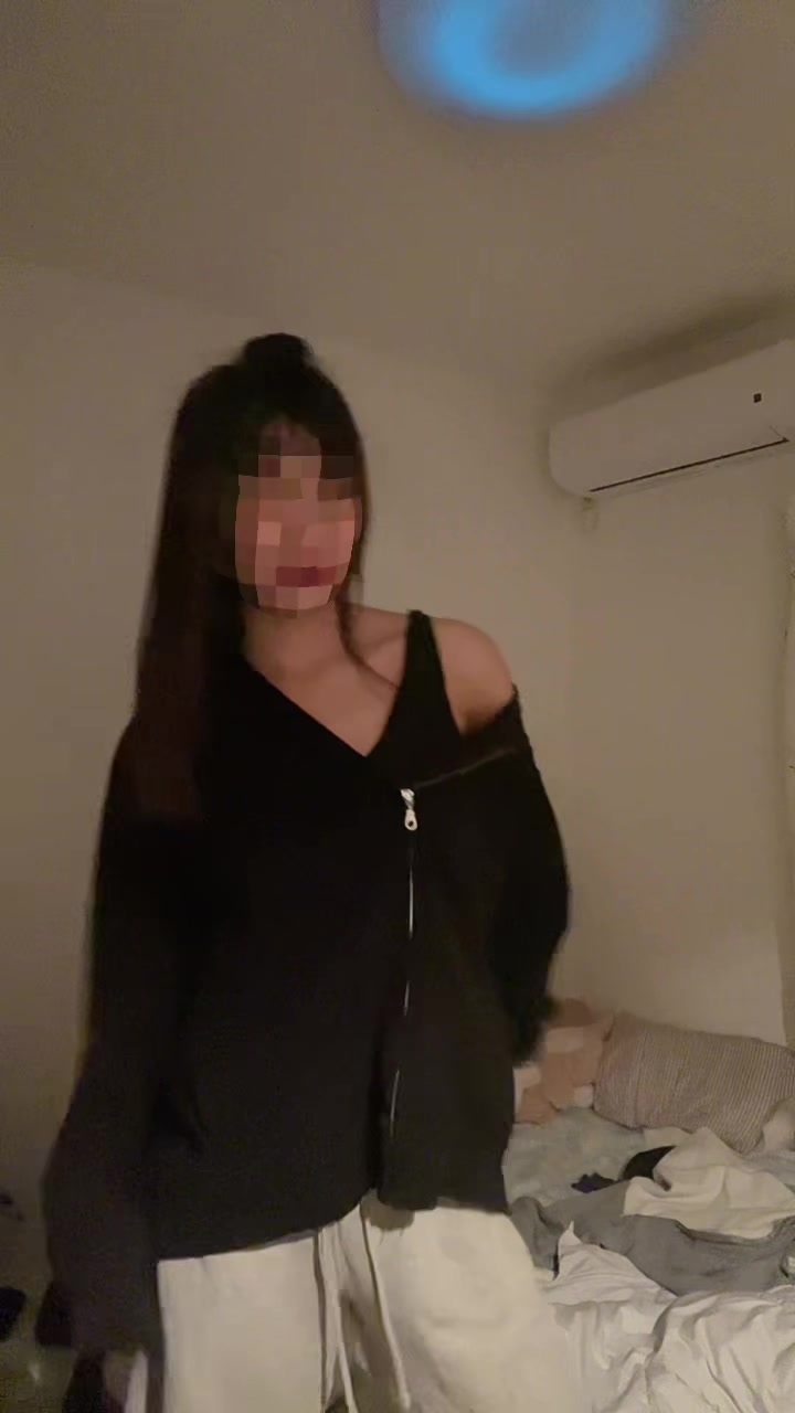 @XX