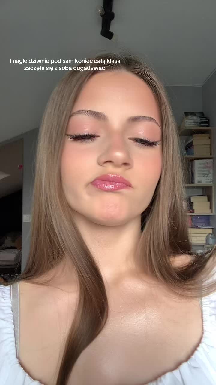 @nela