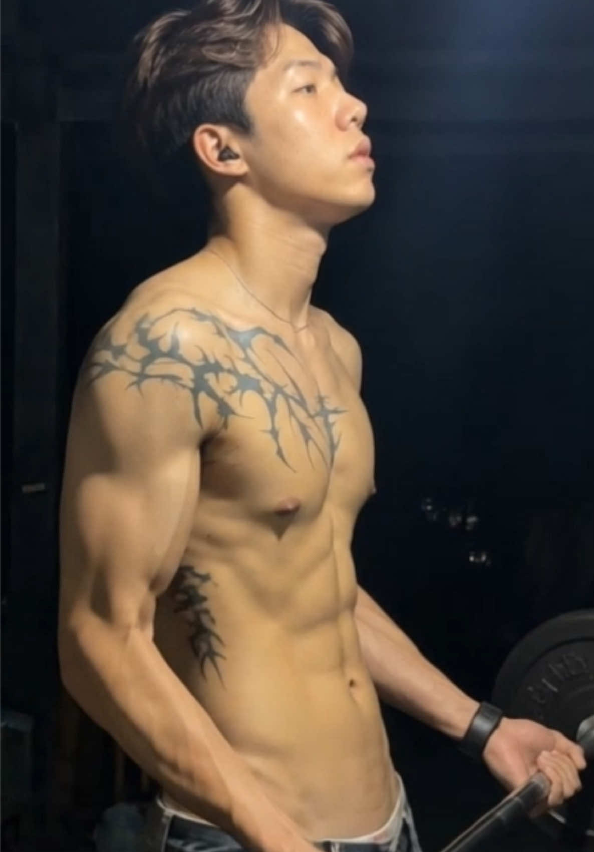@นวดน้ำมันพันมือ