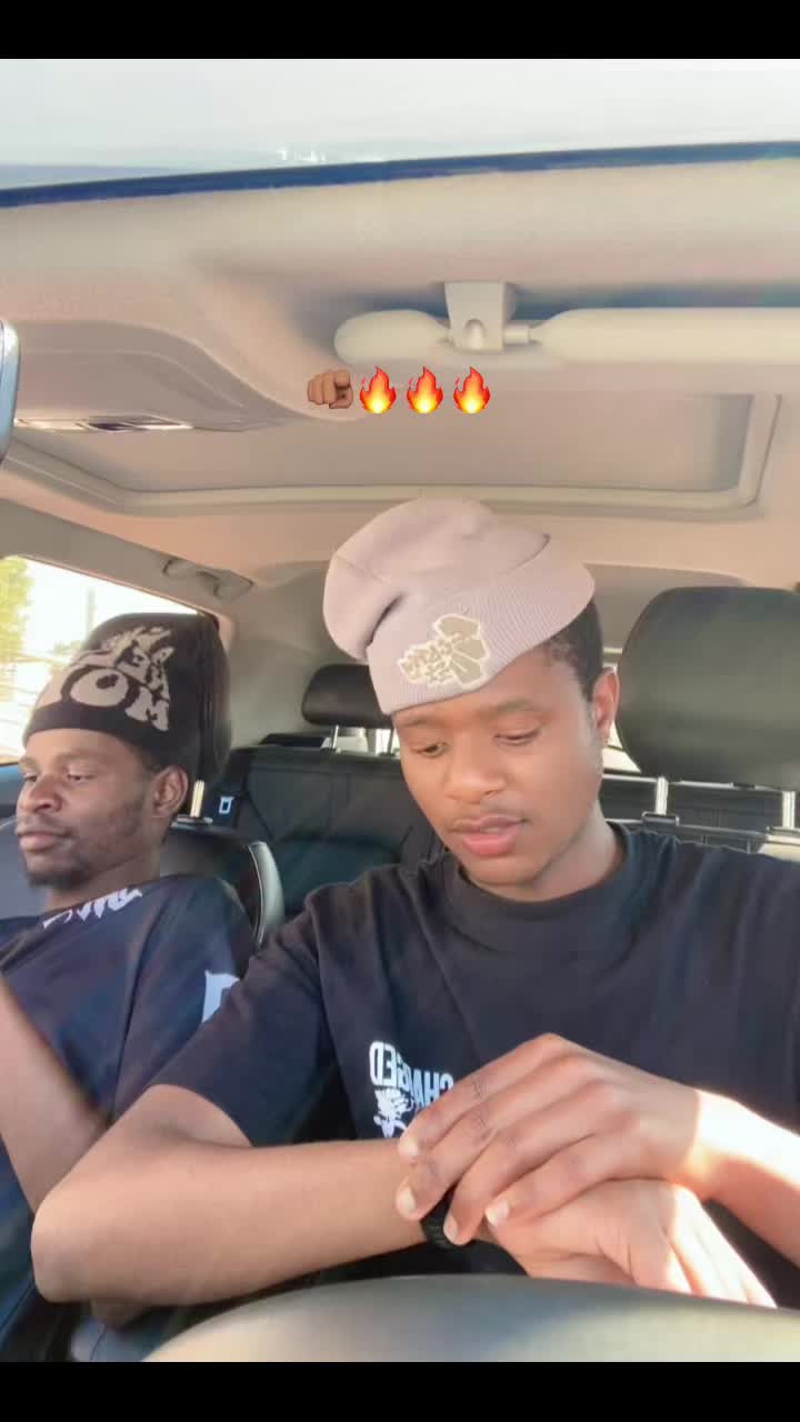 @Kamogelo_