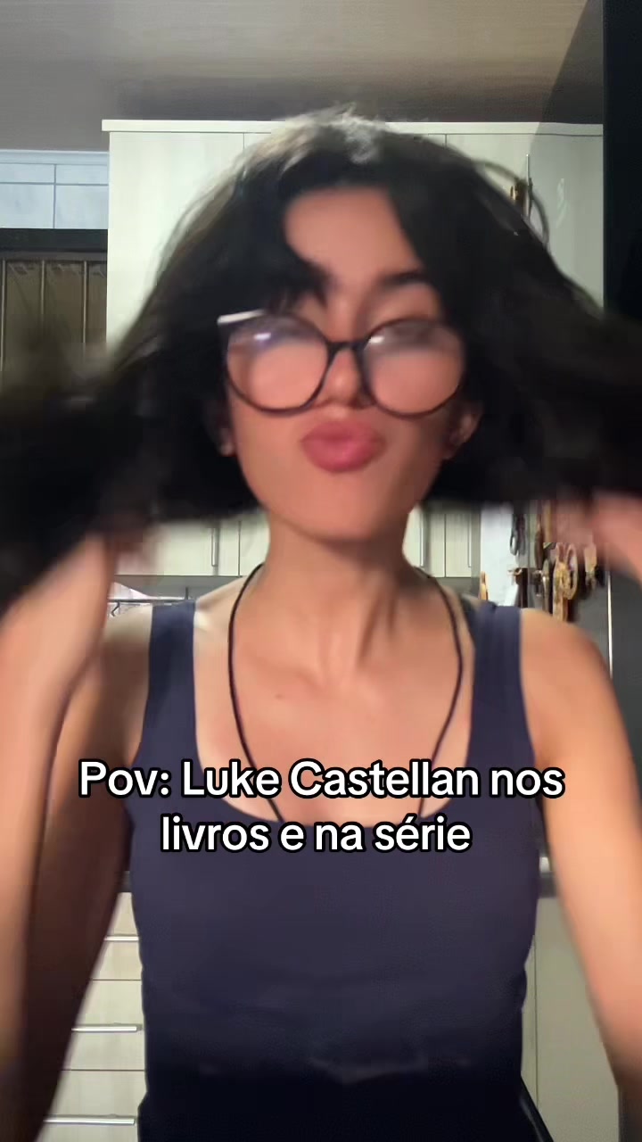 @Thaissa Victoria