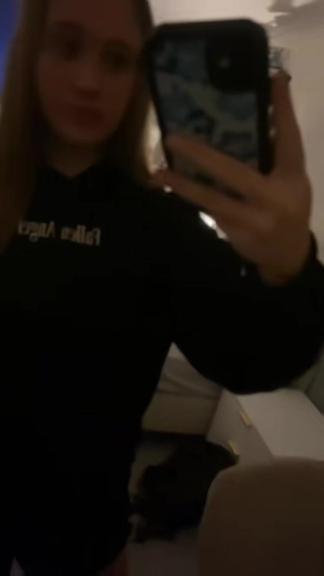@Ella🤍
