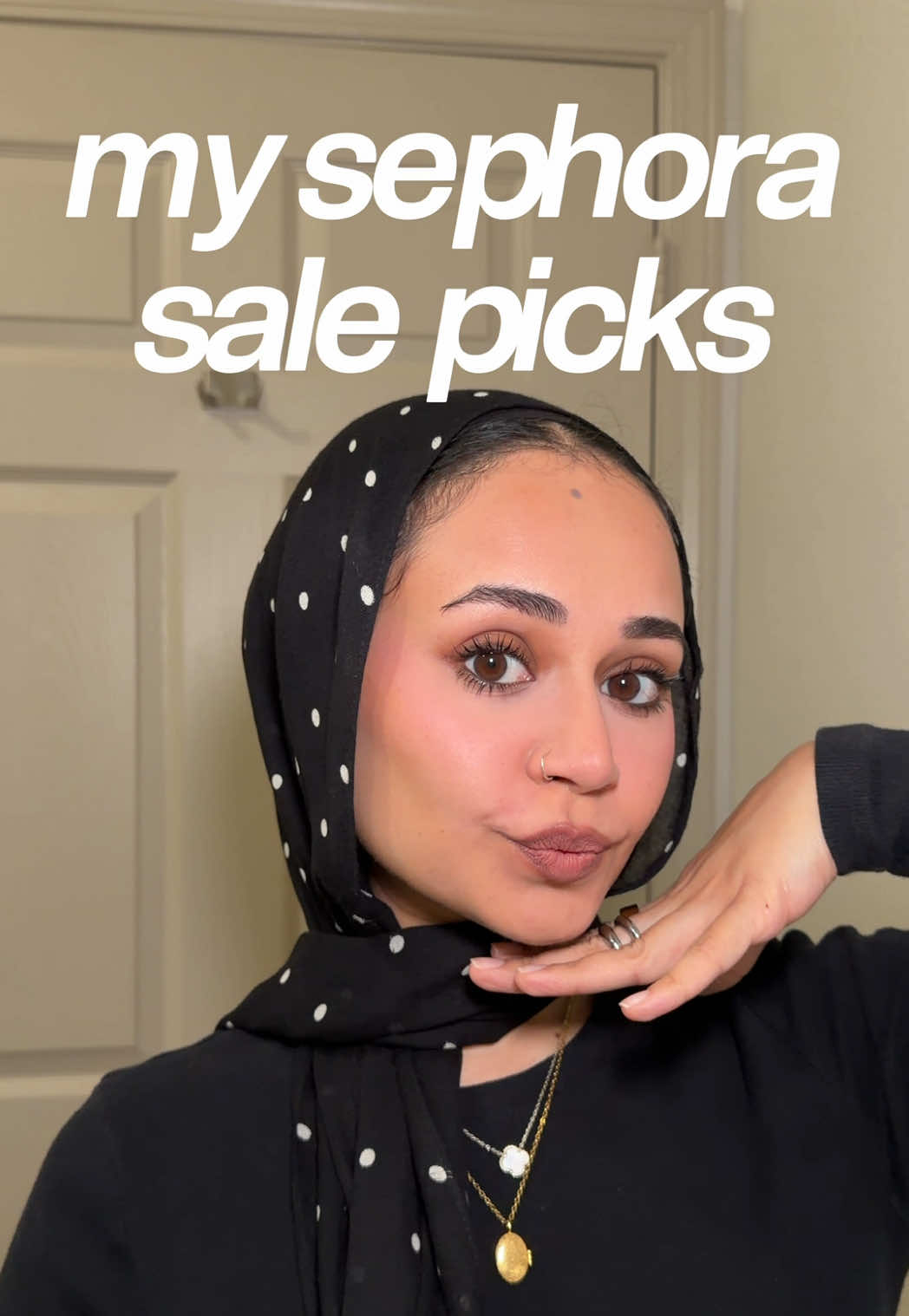 @arooj
