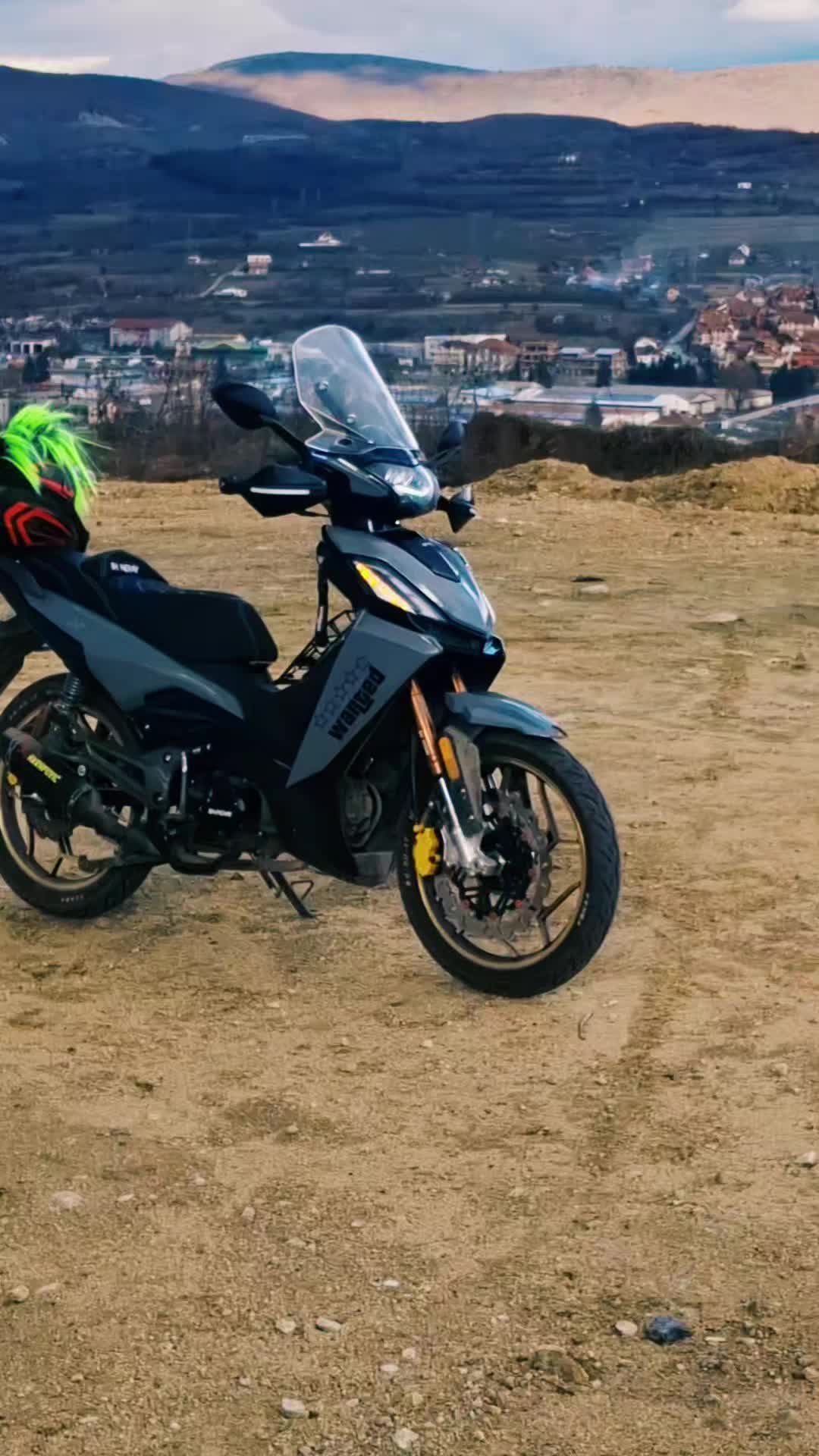 @NikoAV_10