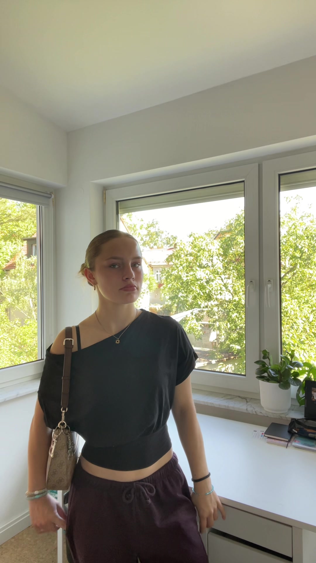 @bln.secret1