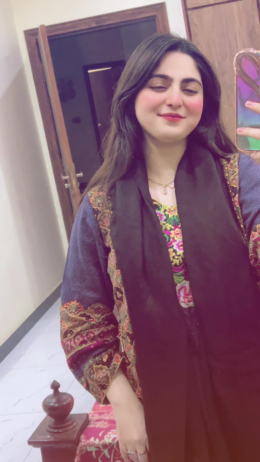 @Uswah Noor 👑🦋