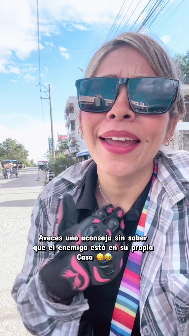 @Mía Gia 🌈🩷💜