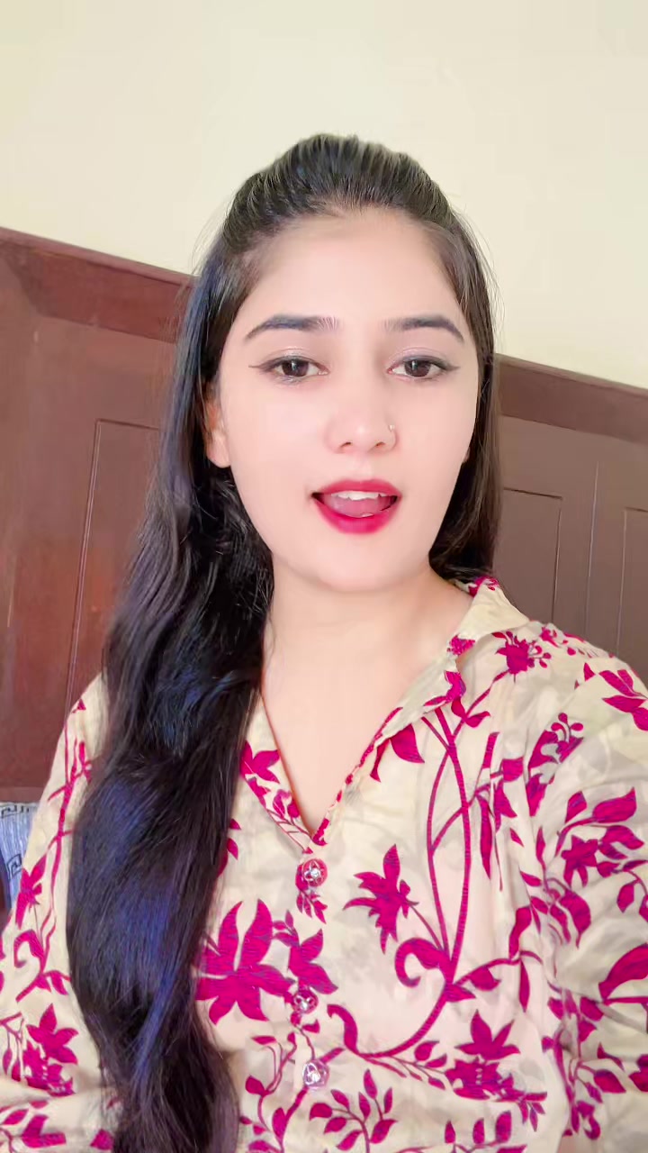@𝐀𝐟𝐬𝐡𝐚 𝐊𝐡𝐚𝐧